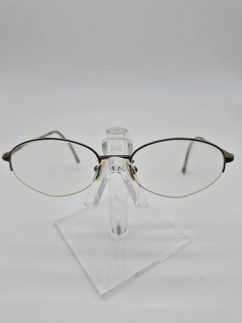 Gucci slim oval